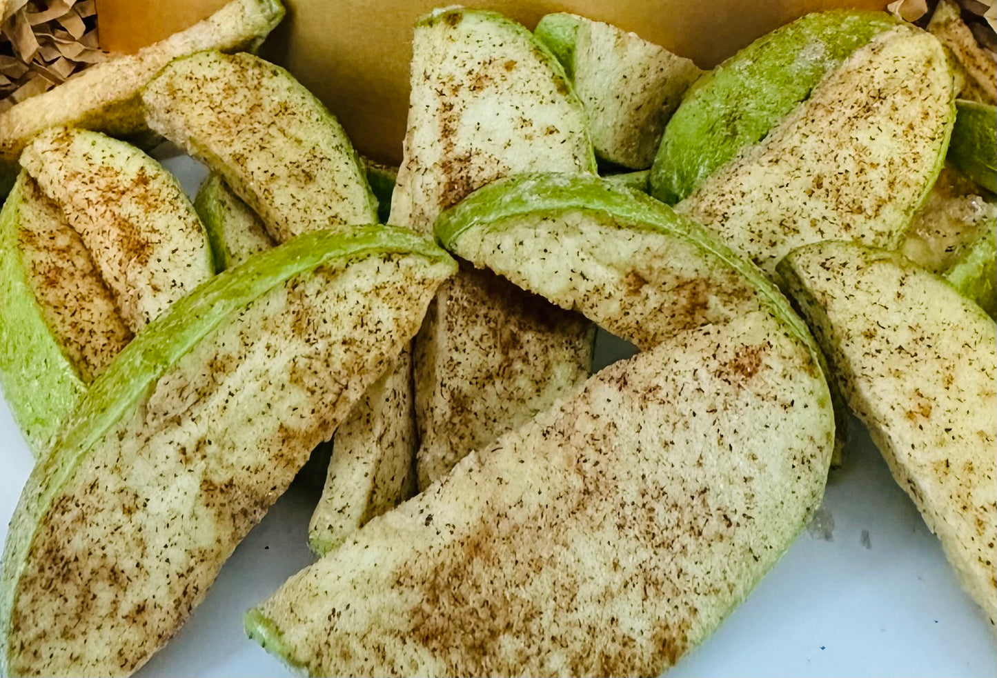 Cinnamon & brown sugar freeze dried apples