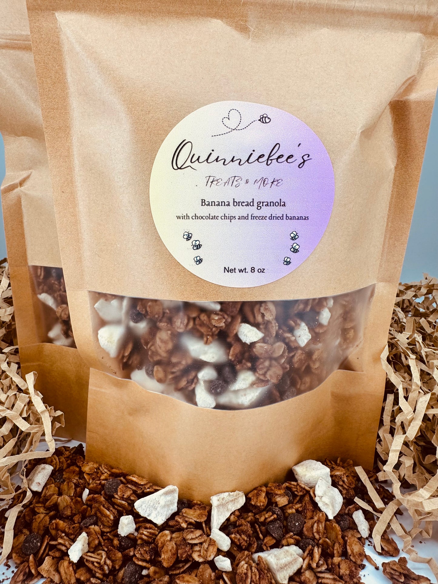 Banana bread granola